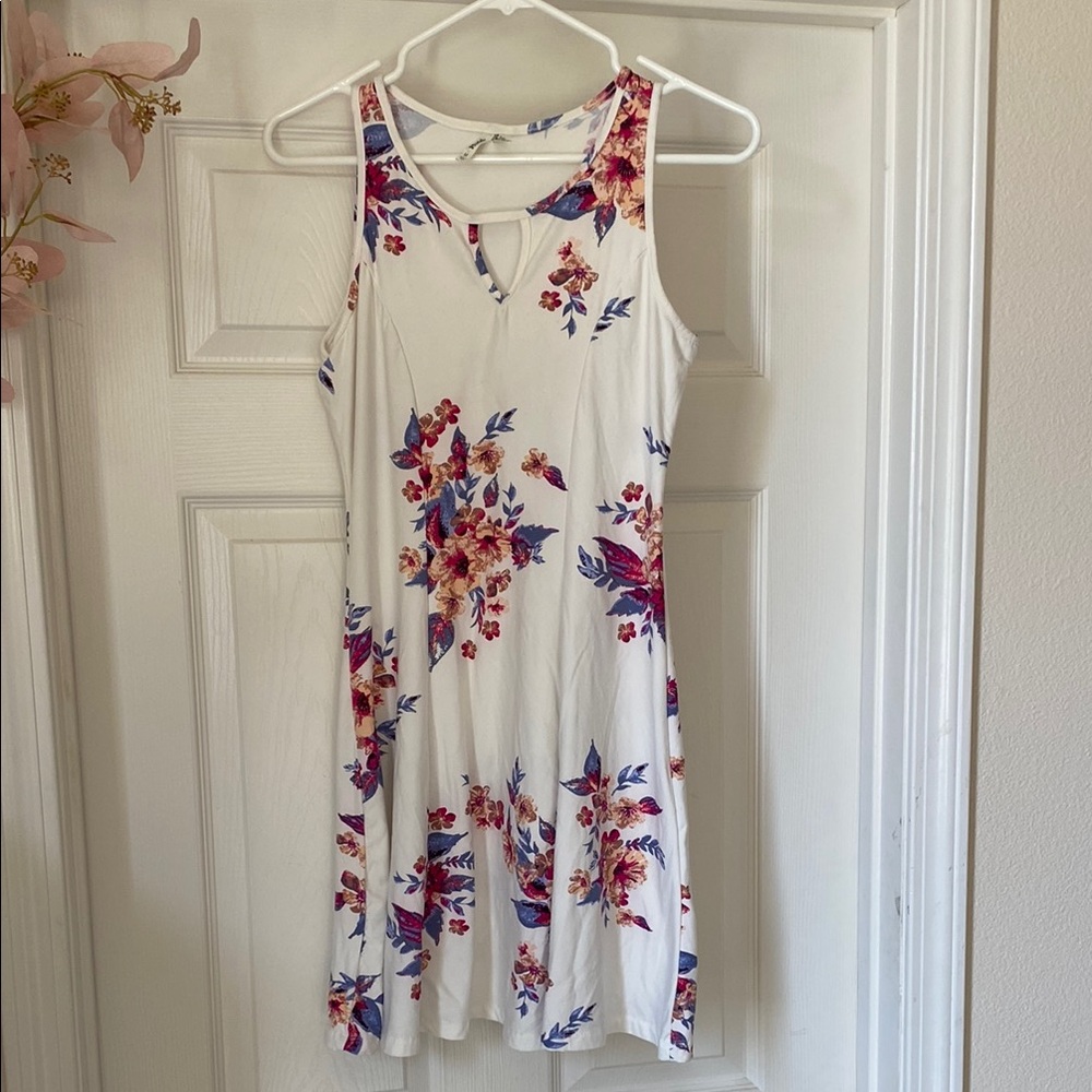 Mudd Floral Mini Dress - White and Pink
